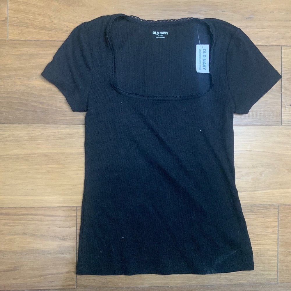 NWT Old Navy Square Neck Short-Sleeved T-Shirt Black Size M Tall